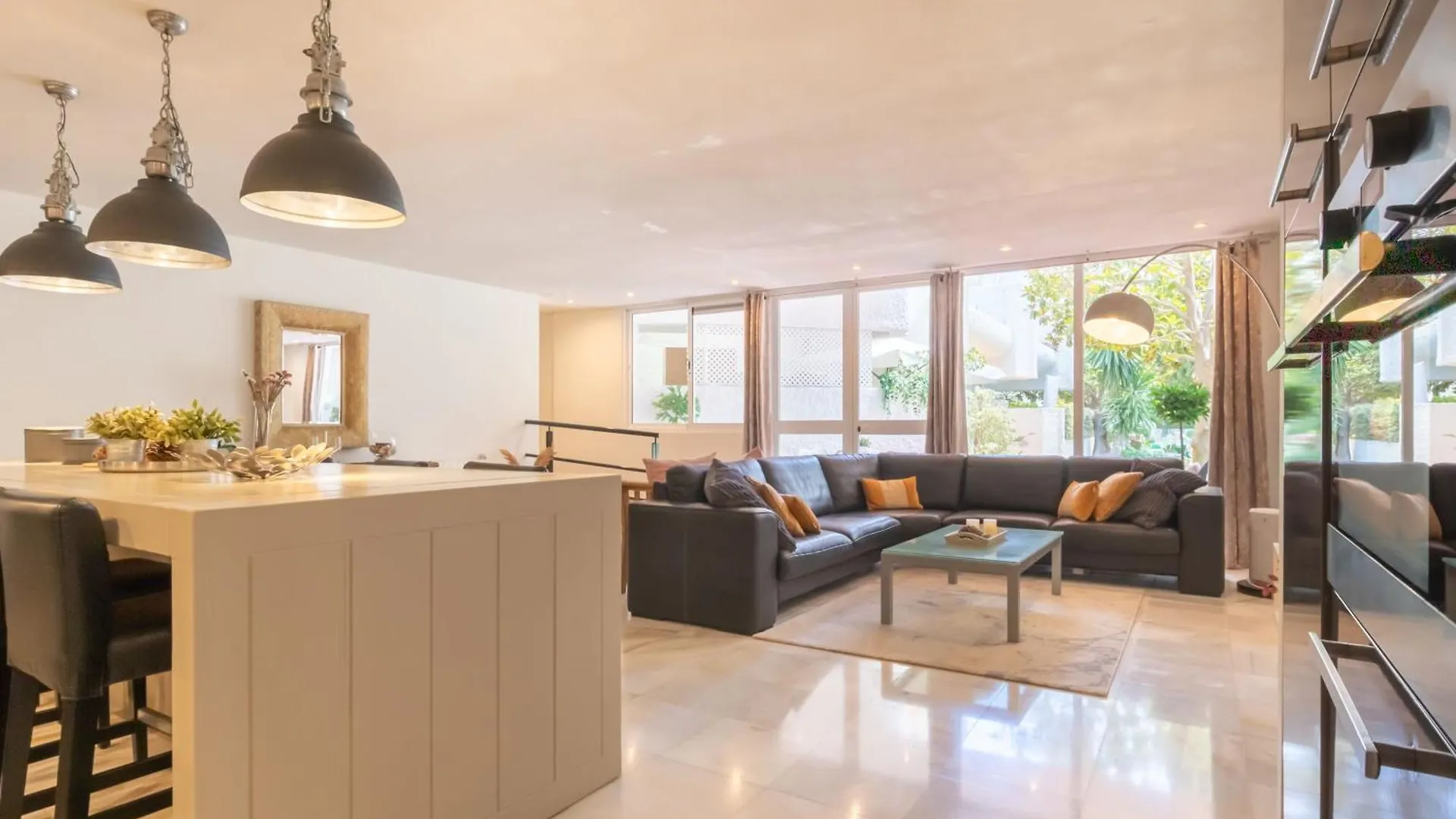 アパート Apartamento Roy Boston L マルベーリャ スペイン