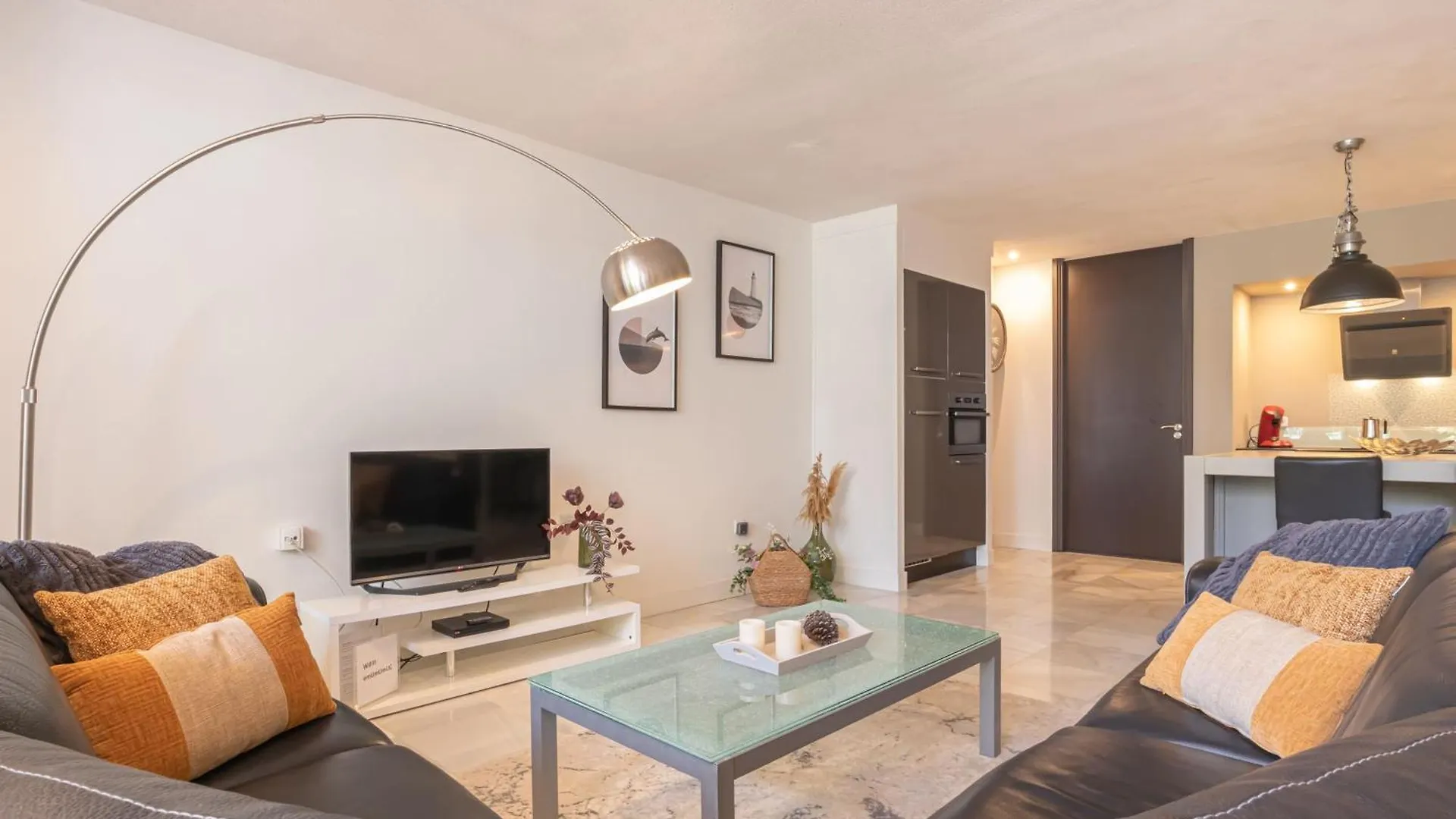 Apartamento Roy Boston L マルベーリャ スペイン